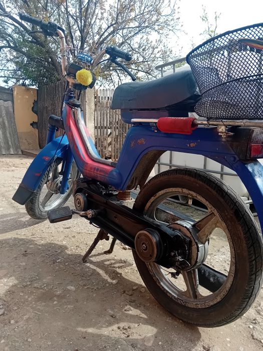 Vând Piaggio Și 19