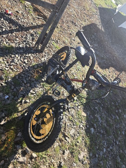 Vand bicicleta de copii