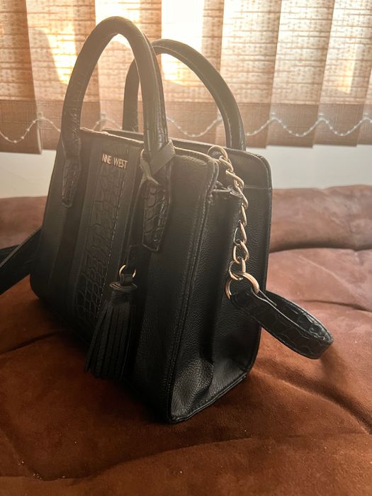 Nine west чанта естествена кожа черна