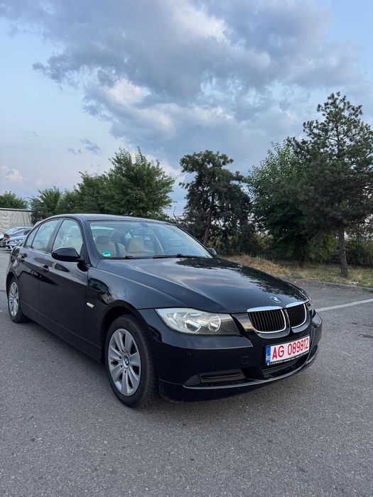 BMW Seria 3 BMW e90 in stare perfecta foarte ingrijit , km reali !