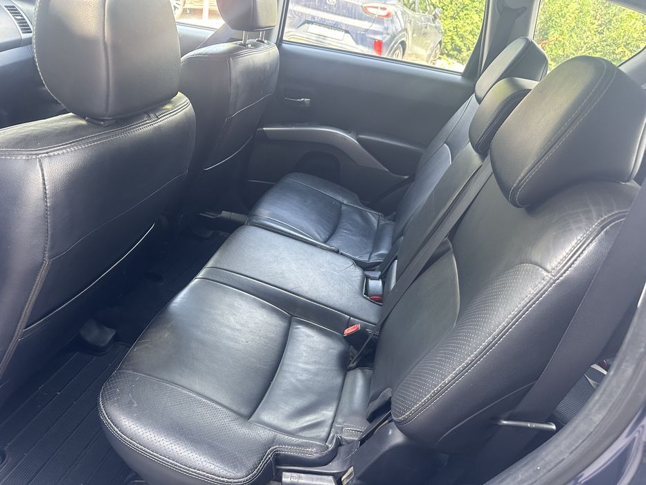 Peugeot 4007/2009/4x2(4x4)2.2HDI/7Locuri/6+1Vit/Piele-2.990€