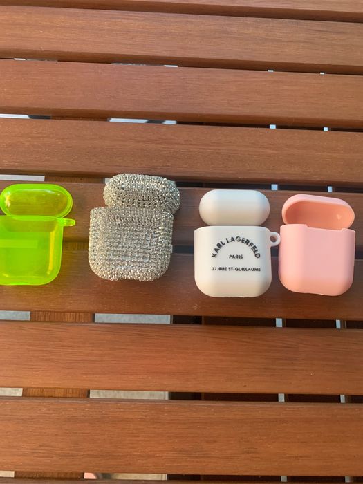 AirPods 1/2 калъфчета