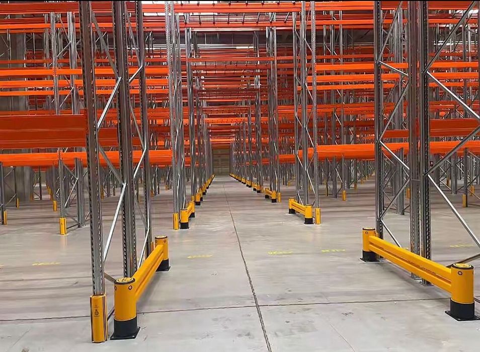 Rafturi metalice 949×499