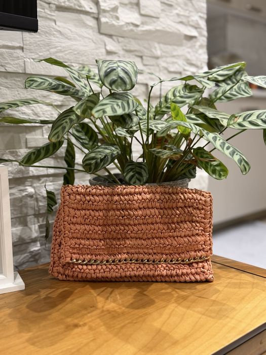 Дамски чанти използвани и нови