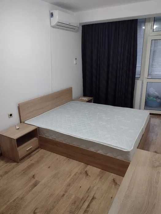 Дава се под наем Тристаен апартамент в Бургас, Възраждане - 80 кв.м за 200 € - Снимка #2