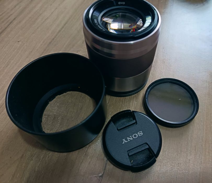 Vând obiective foto sony