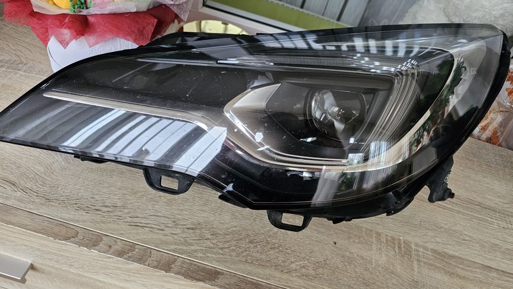 Far matrix/led stanga/dreapta Opel Astra K Intellilux 2021