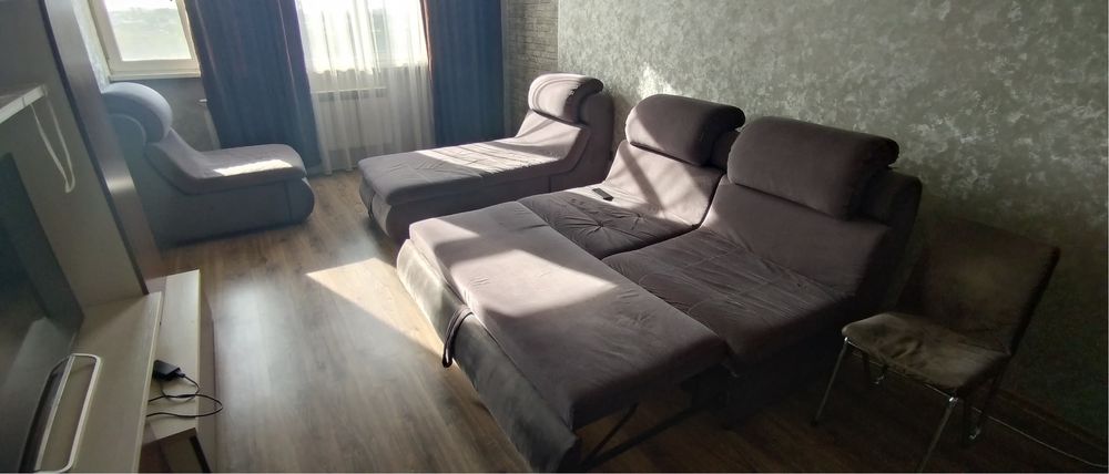 Диван в гостинную