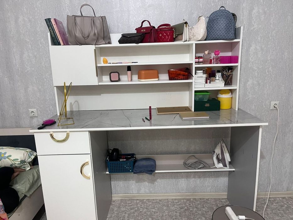 Мебель Рабочий стулл