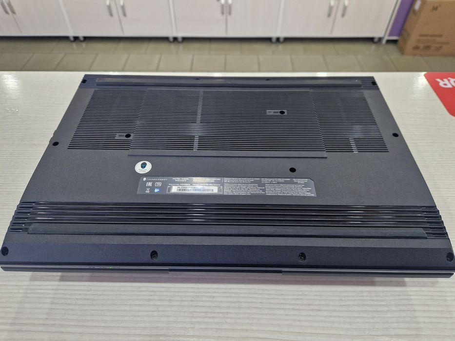 Идеал Thunderobot (Core i5-12450H, RTX 3050 4 gb)