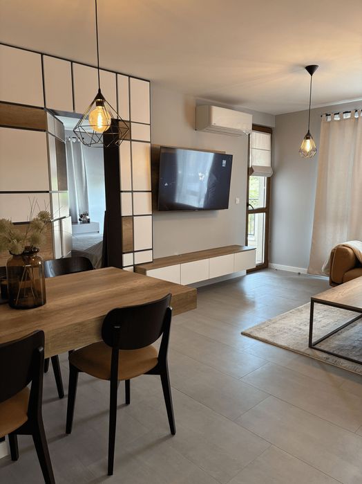 Дава се под наем Тристаен апартамент в Пловдив, Христо Смирненски - 120 кв.м за 999 € - Снимка #4