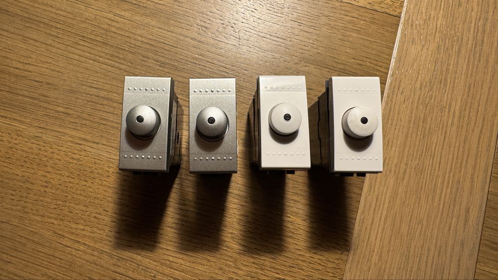 Intrerupator Dimmer Variator Cap Scara Bticino NT4402N si N4402N