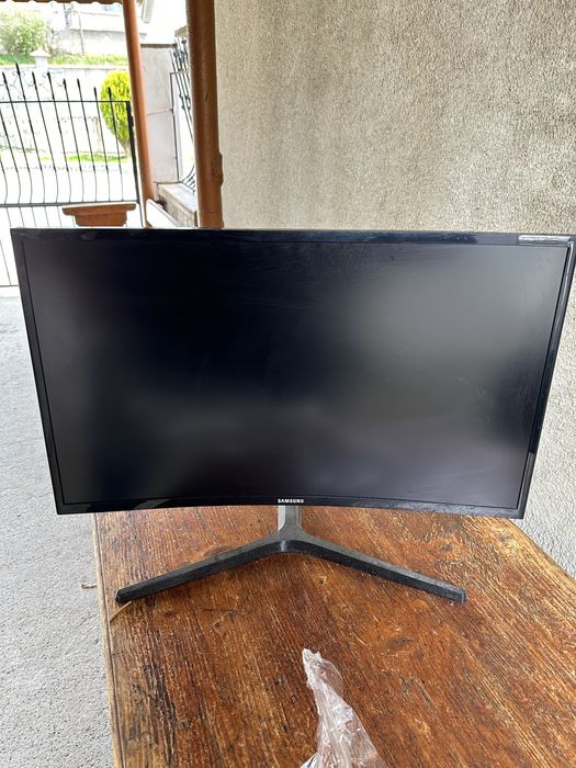 Samsung curved monitor 27 inch