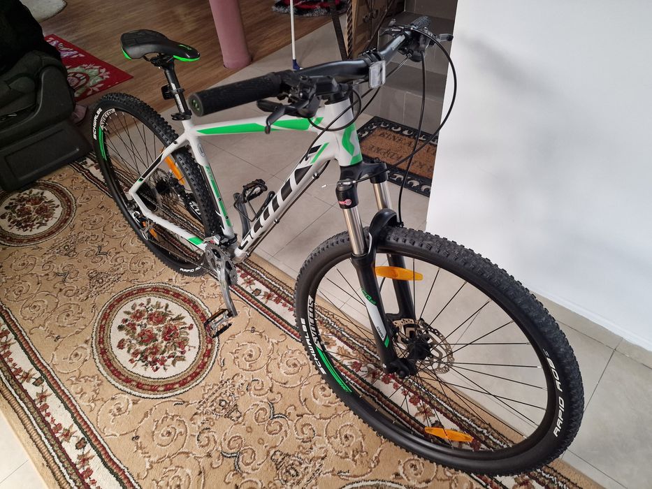 Bicicleta Scott  ca Nouă