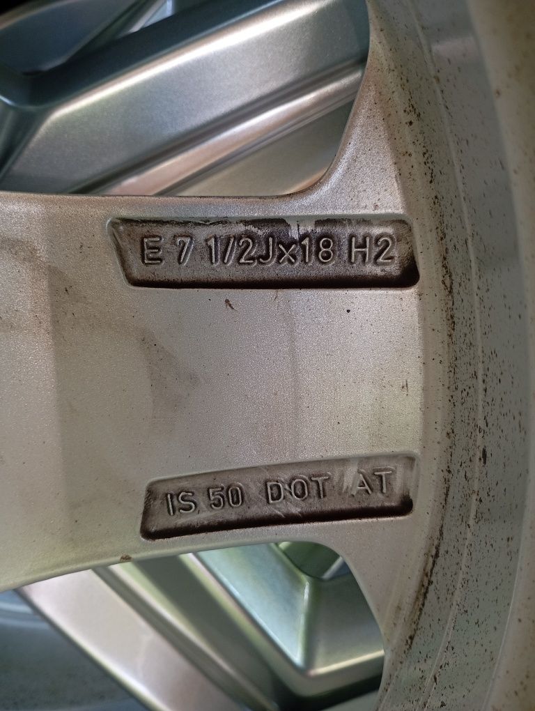 18 Оригинални Джанти с гуми BMW X1"