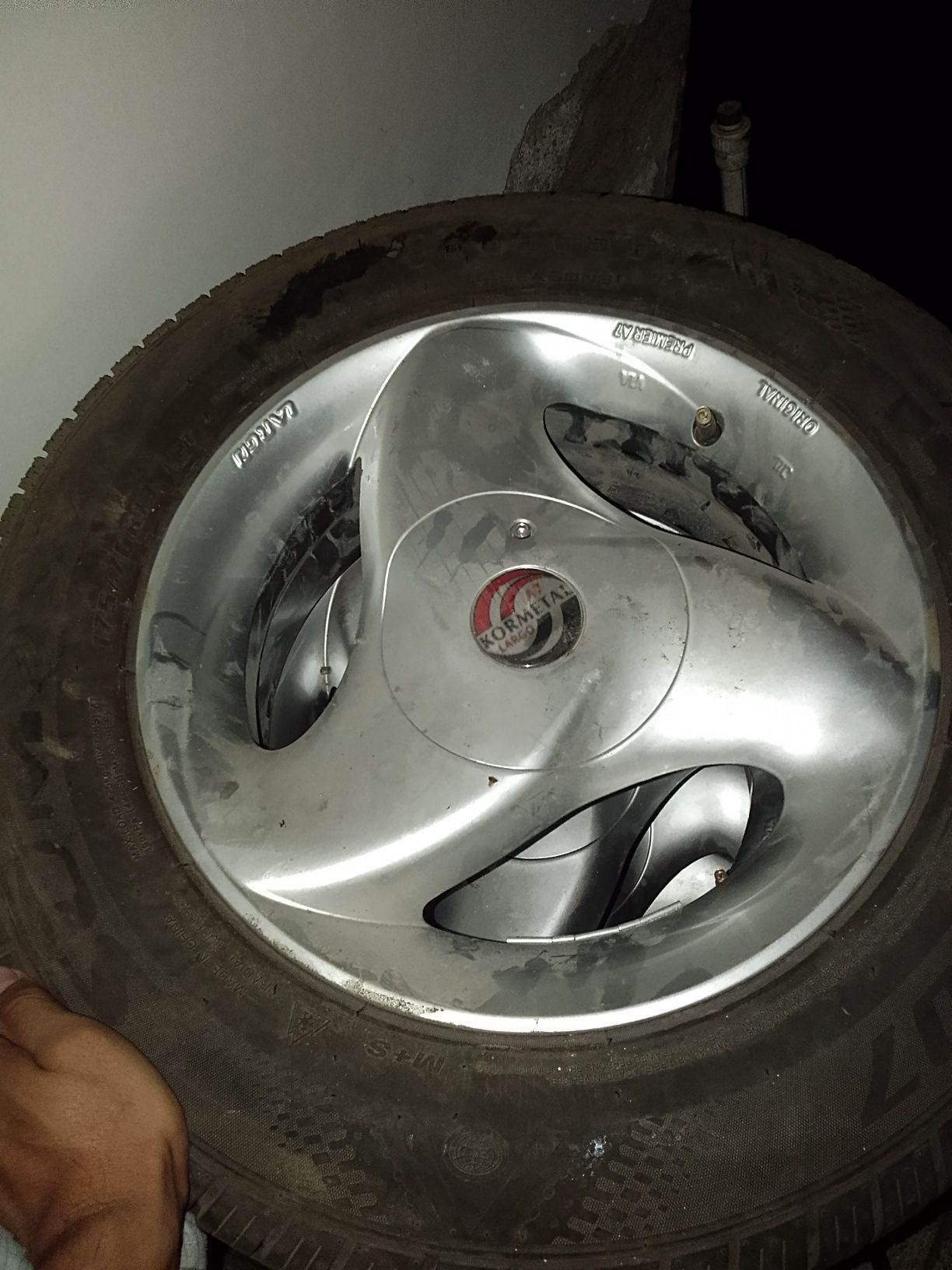 Karmetal diska balon sotiladi