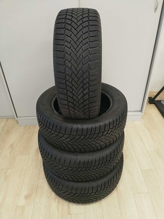 Bridgestone Blizzak LM005, 235/55/R17, 4бр. зимни гуми
