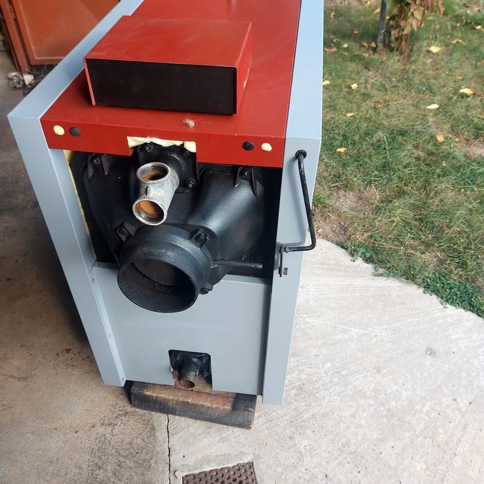Vind centrala (cazan) VIADRUS din fonta 40kw 8 elementi