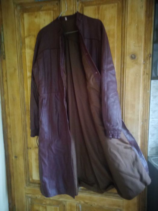 Дамско манто от естествена кожа