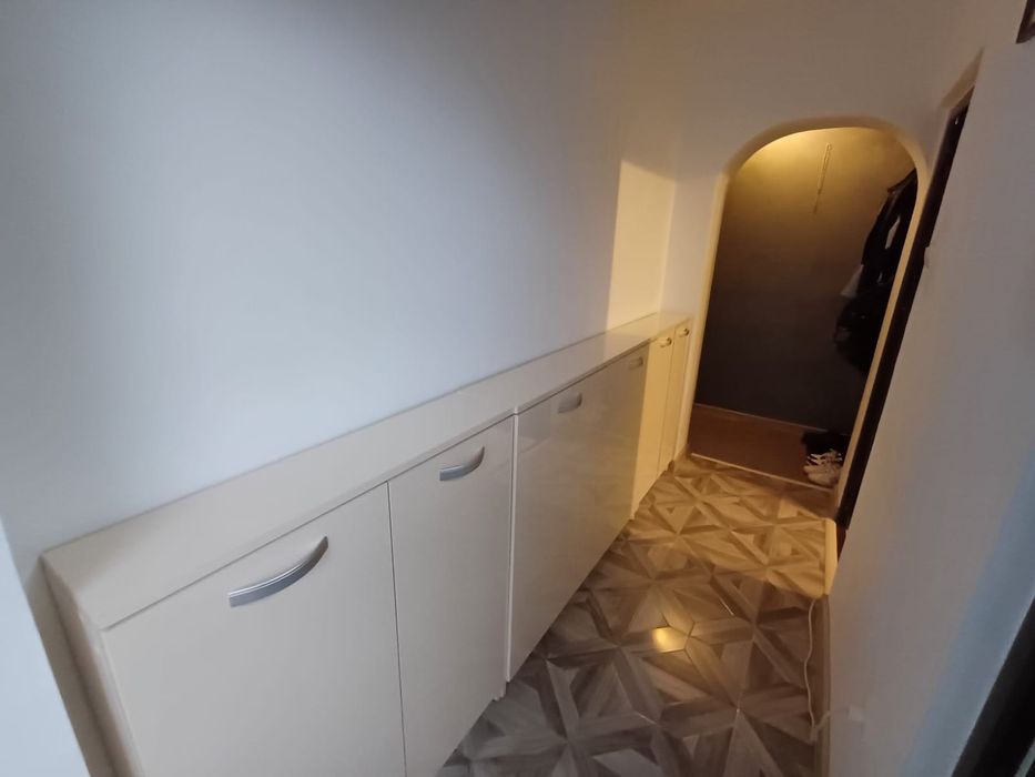 Apartament cu doua camere de vanzare
