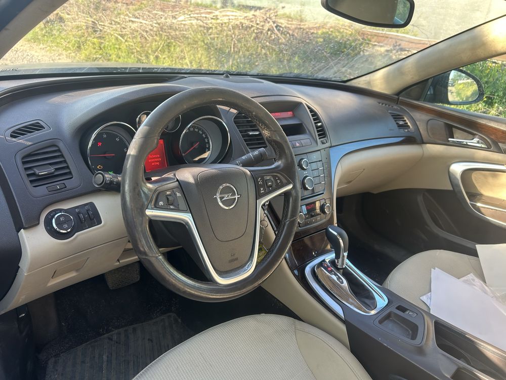 Bară față , capotă motor , trager, faruri, aripi Opel insignia A 2010