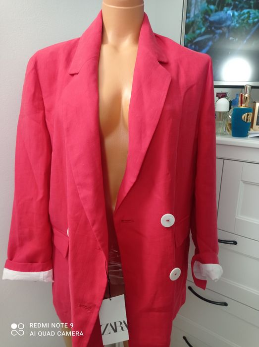 Sacou nou cu etichetă Zara 100 lei