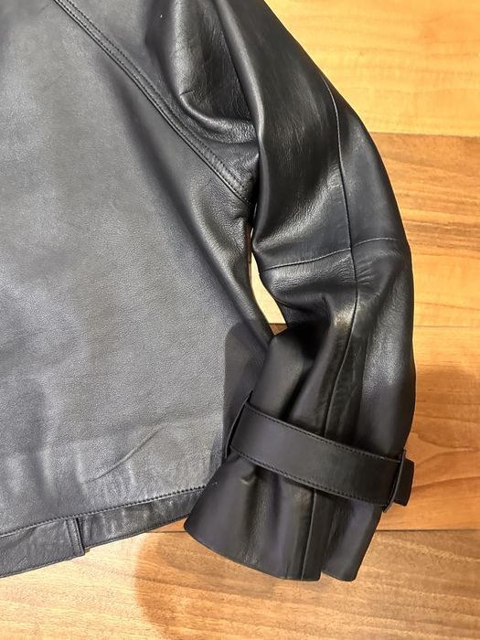 Кожен тренч Massimo Dutti