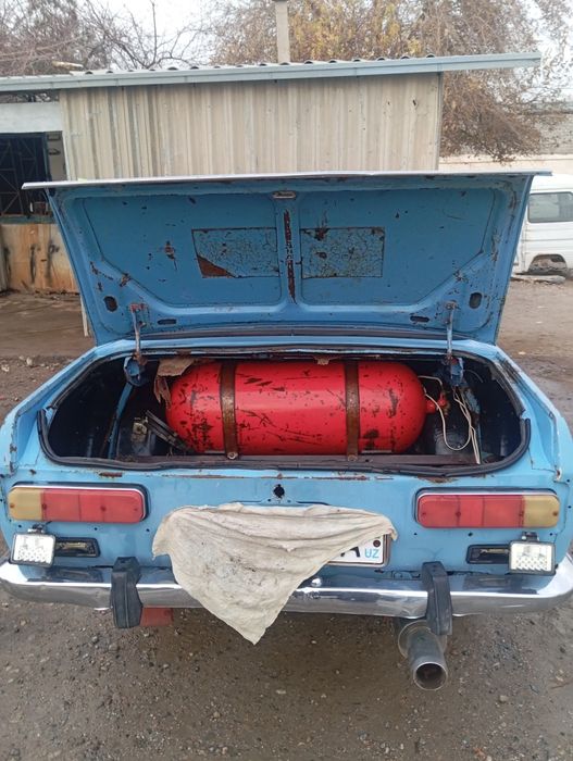 Машина сотилади факат нахт 15милйон сом