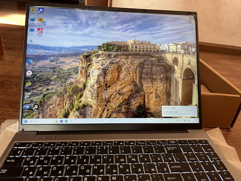 Ноутбук в отличном состоянии