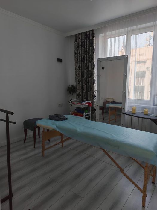 Бесагаш кабинет по часам в уютной квартире