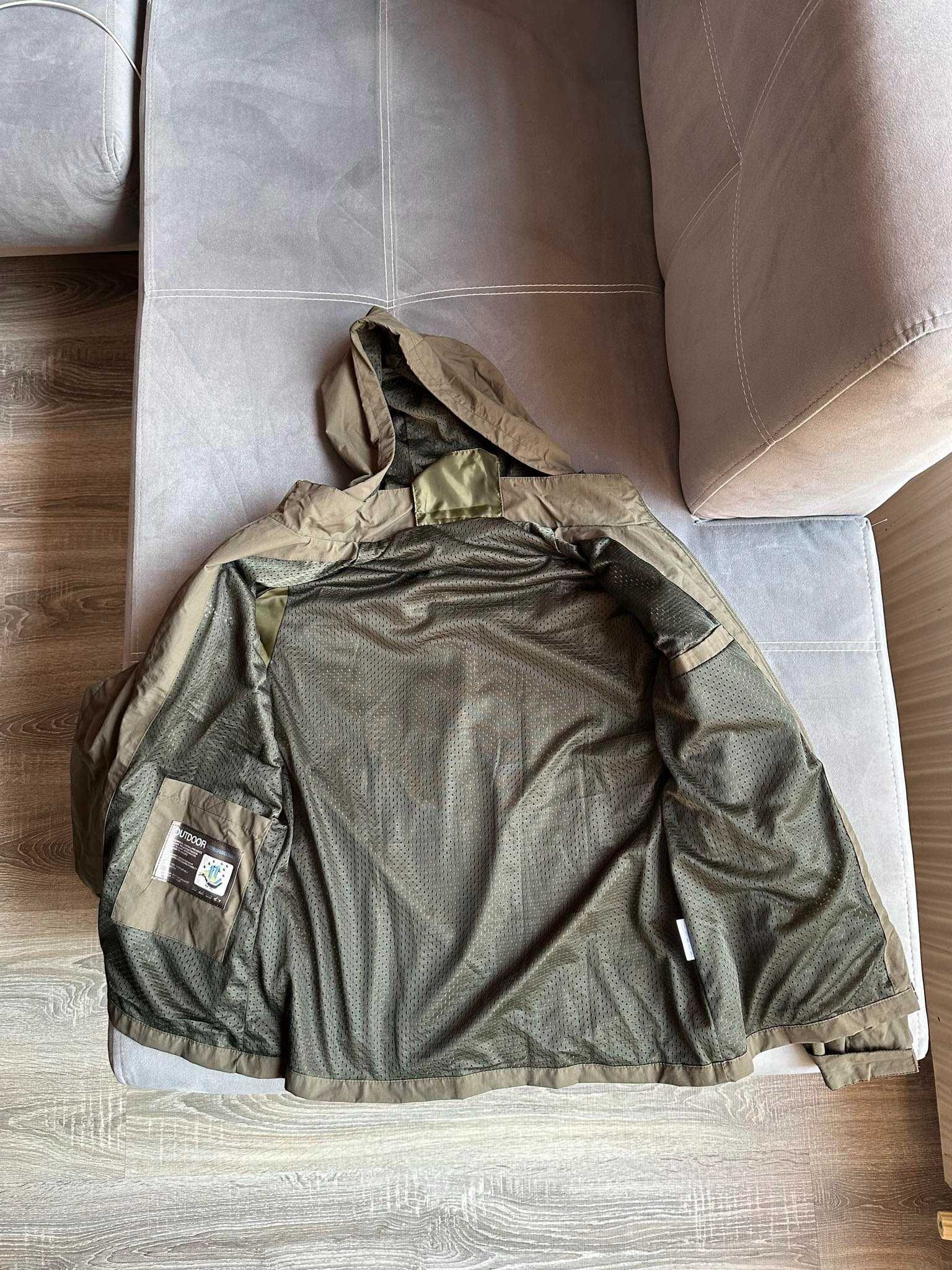 Чистно ново яке Outdoor размер М