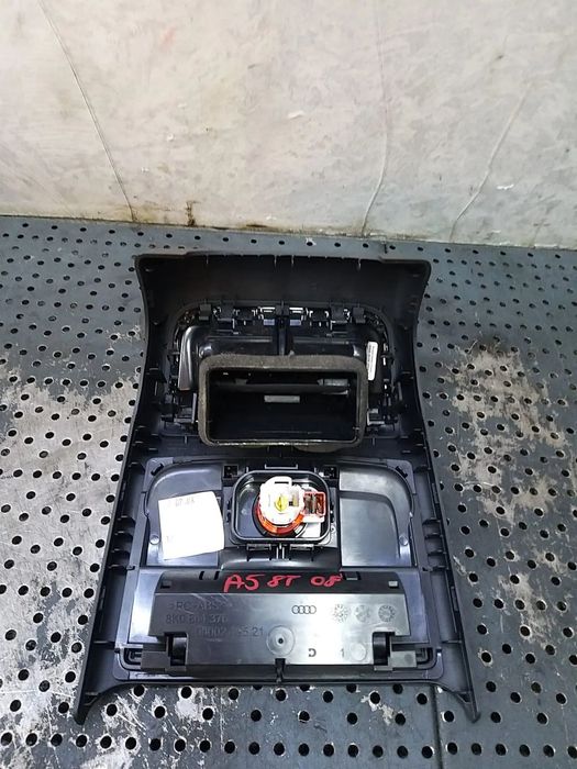 Grila aer spate cotiera audi a5 8t 8k0864376 0000249521 8k0864376 8k0819203