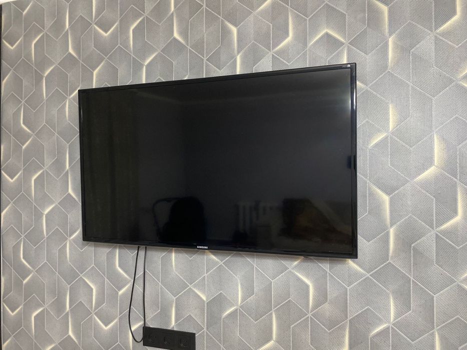 Продам samsung ТВ