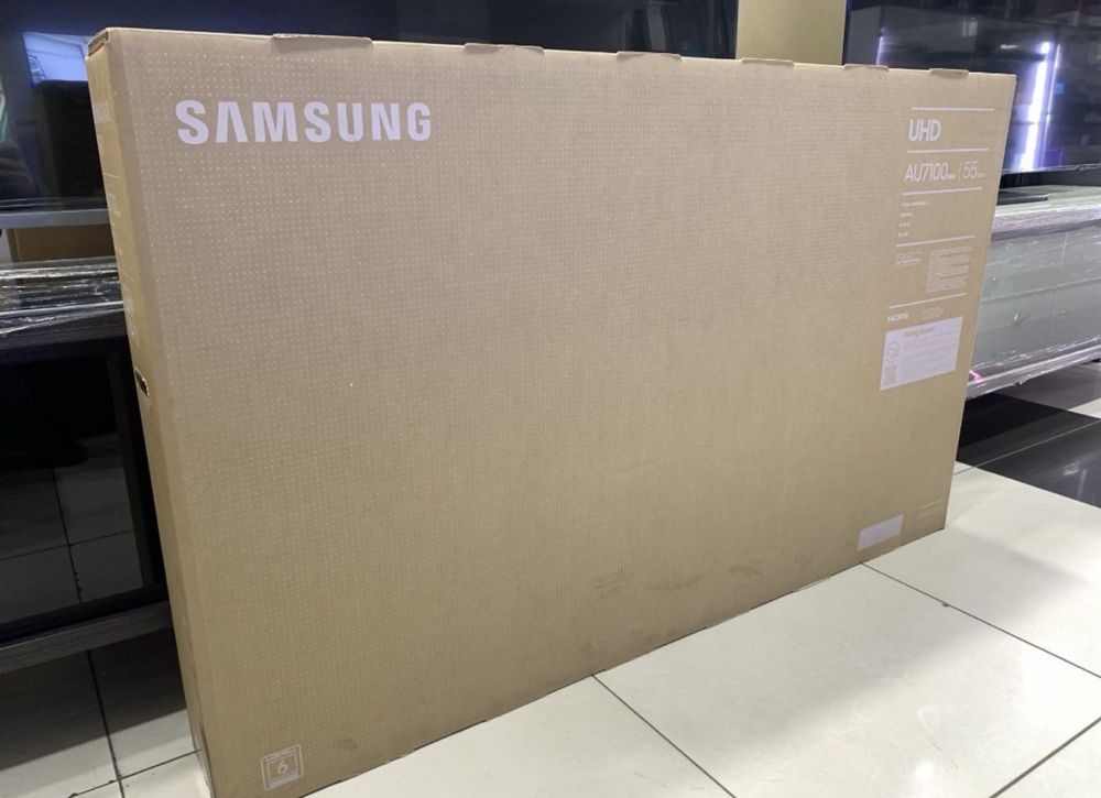 Телевизор Samsung AU7100 55