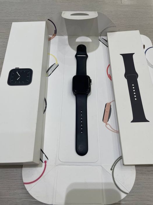 Apple Watch 5 44mm