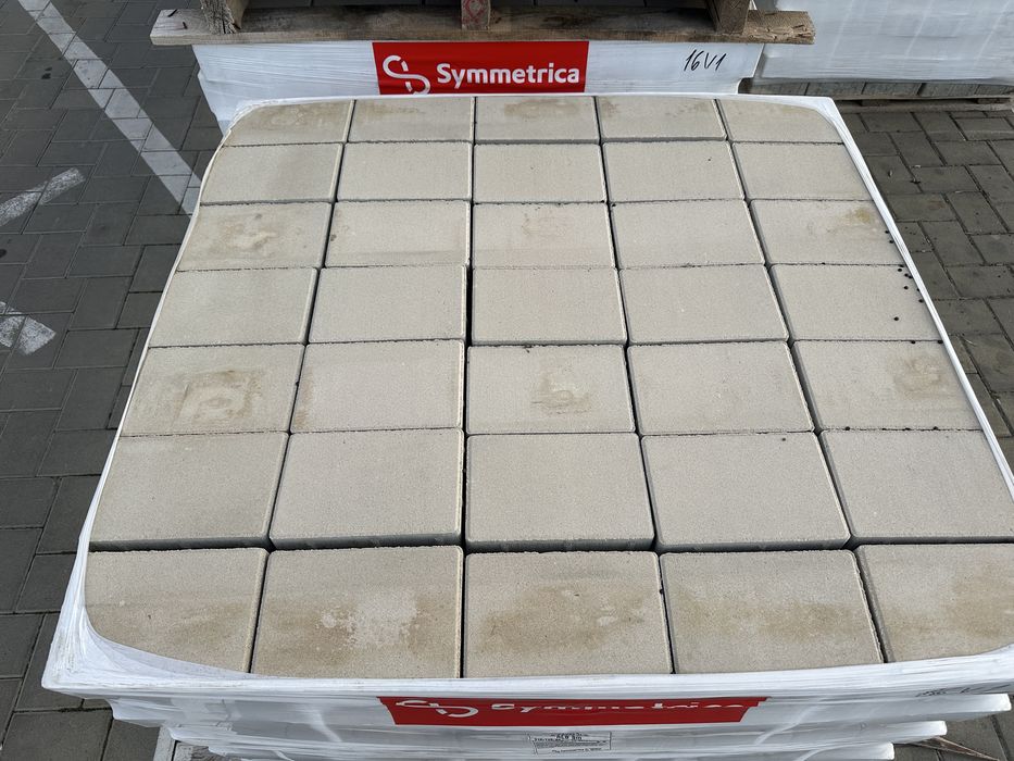 Vindem pavaj pietris si transport