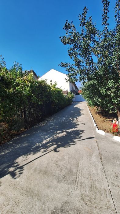 Vând casa Popesti Leordeni