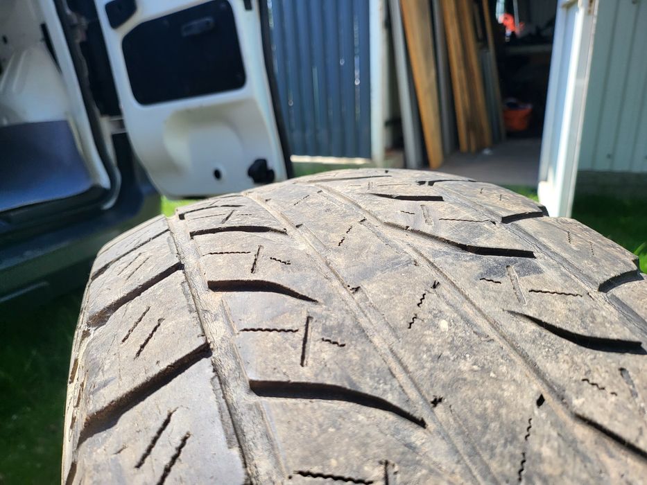 Anvelope yokohama r17 ATs