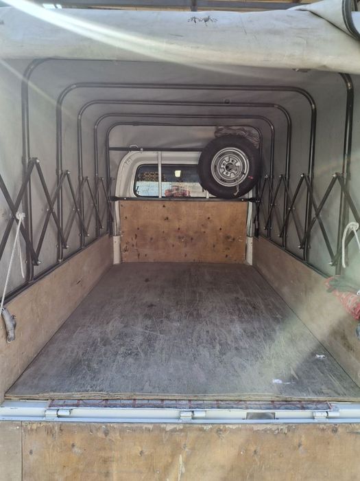 Срочно продаëтсч автомобиль Labo