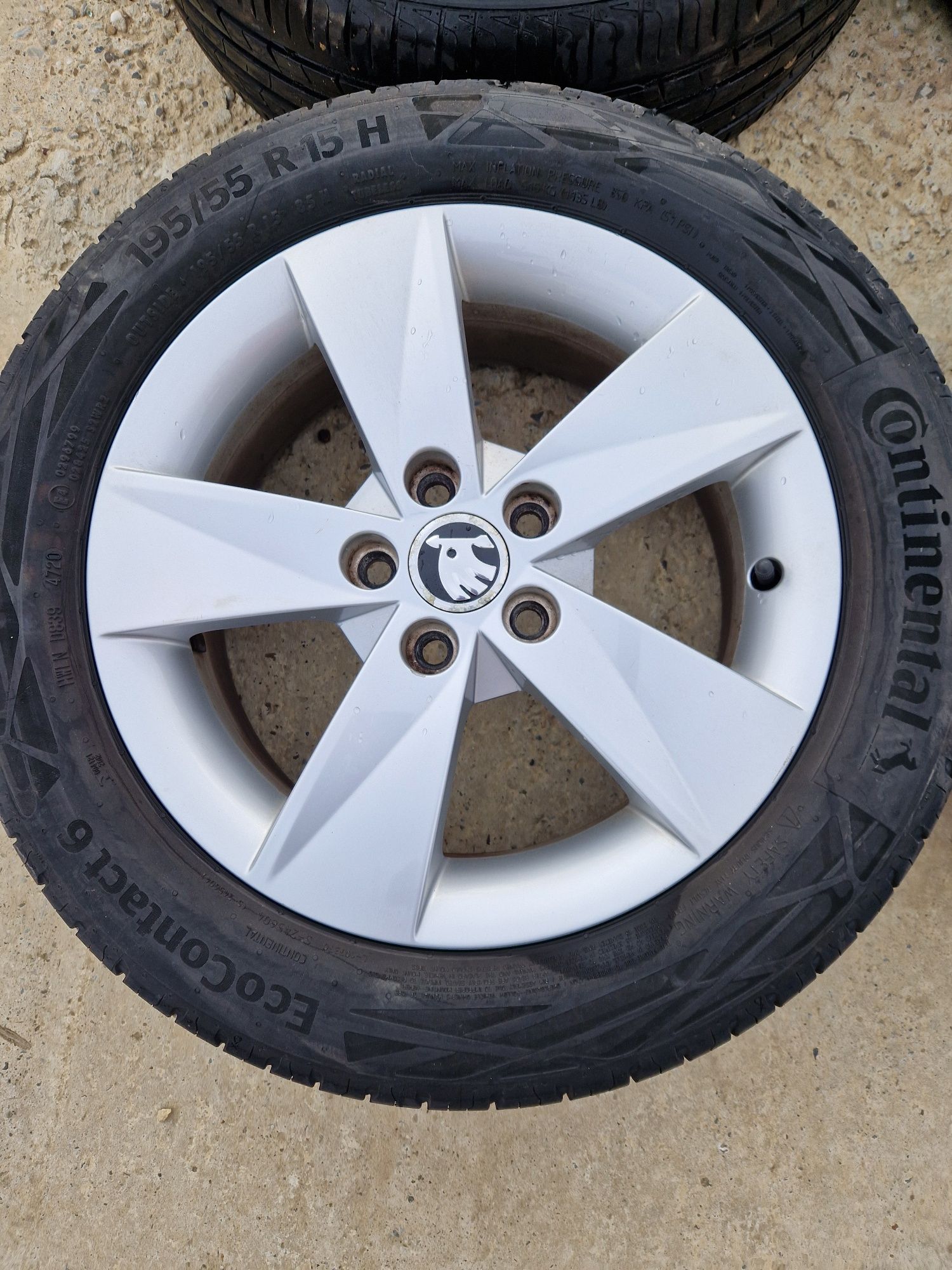 Jante aliaj Skoda Fabia R15 ET43