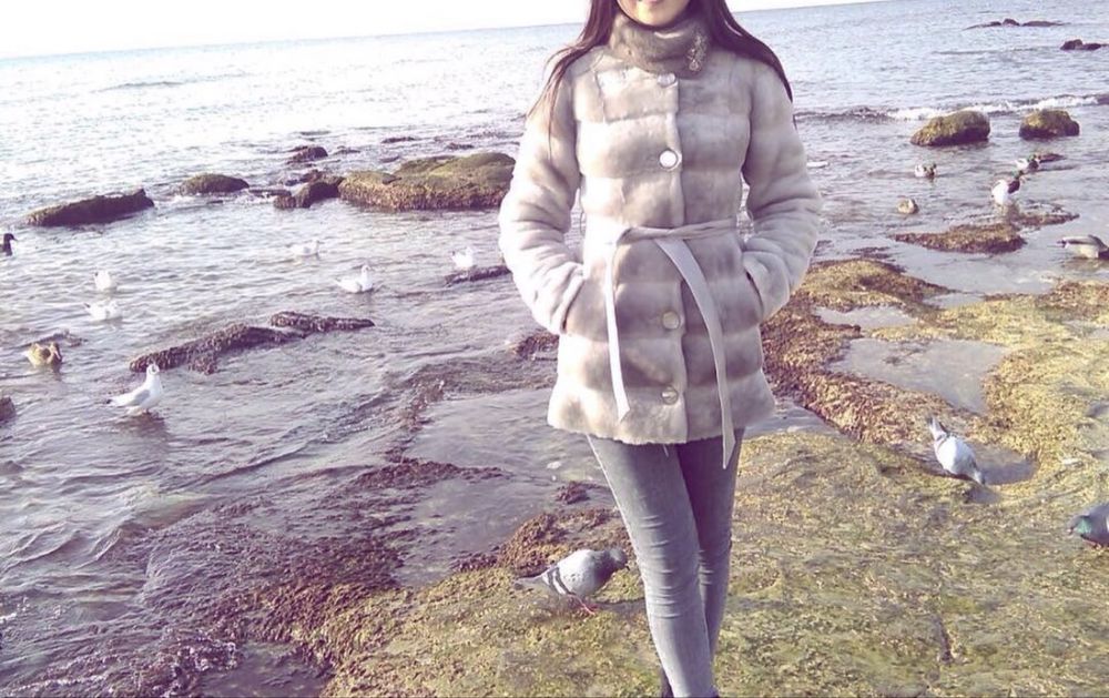 Шуба мутон сатылады фотода қысқартылып тұр асты бар жалғанады