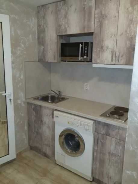 Дава се под наем Двустаен апартамент в Пловдив, Изгрев - 65 кв.м за 331.5 € - Снимка #2