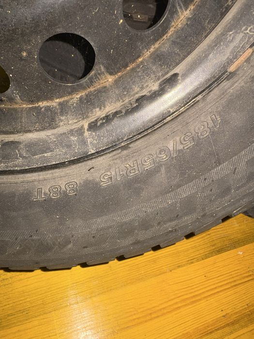 Set 4 Roti cauciucuri iarna Dacia Logan