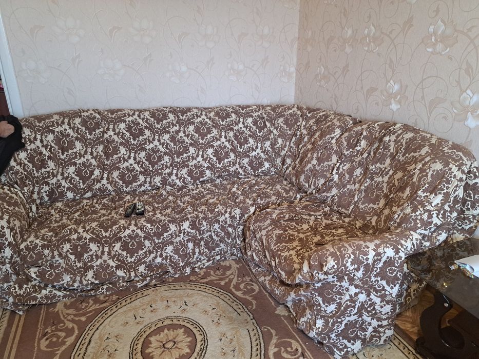 Диваны и кресло продам