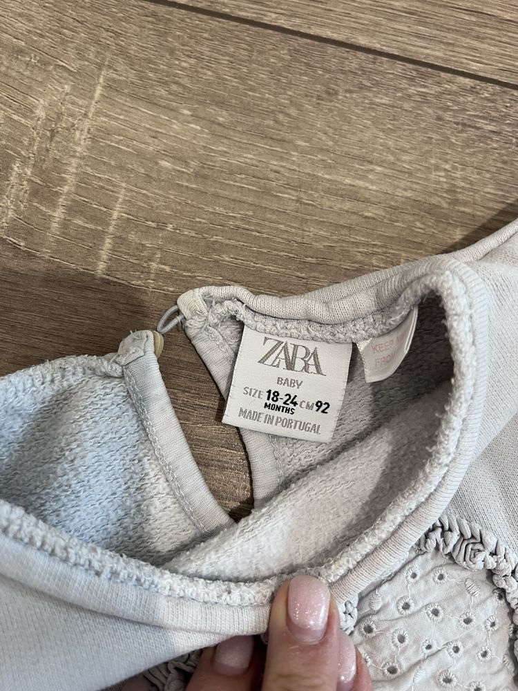 Продам детскую одежду Zara на 92-98 р.
