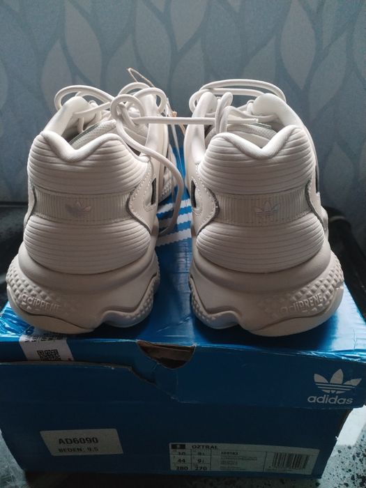 Adidas Originals OZTRAL 44 номер