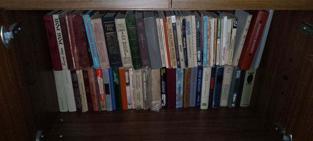 Продам много разных книг