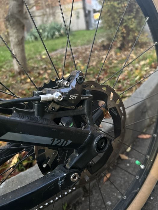 Bicicleta Full Suspension Cube