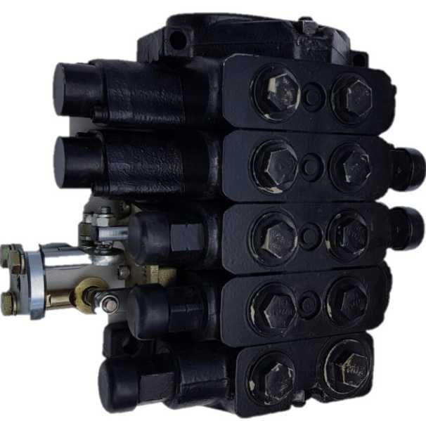 Distribuitor Hidraulic buldoexcavator Fermec MF860