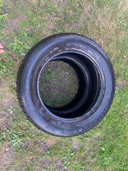 Vând cauciucuri de iarna 235/60 R18 negociabil